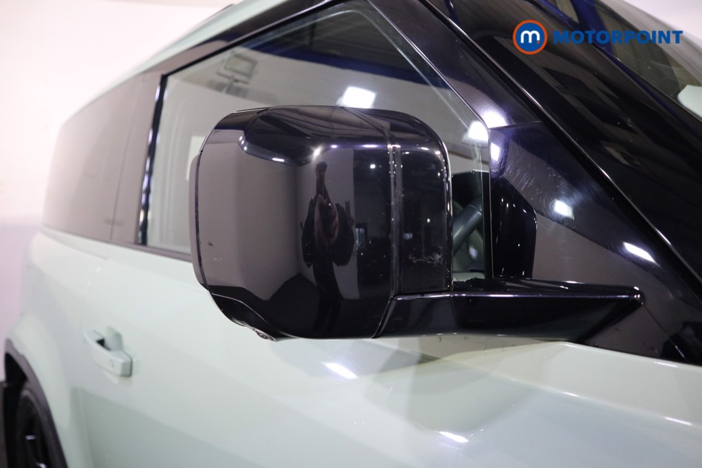 Land Rover Defender 75Th Limited Edition Automatic Diesel SUV - Stock Number (1606490) - 25th supplementary image