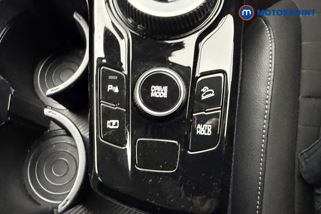 KIA Sportage 3 Automatic Petrol-Electric Hybrid SUV - Stock Number (1606539) - 13th supplementary image