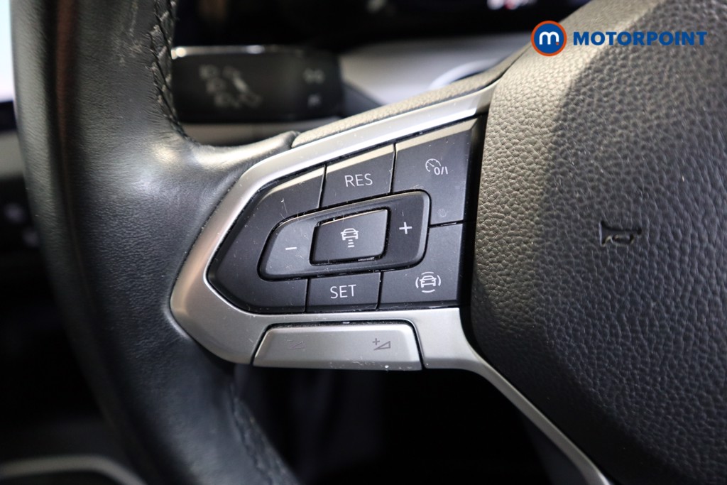 Volkswagen Golf Life Manual Petrol Hatchback - Stock Number (1606602) - 3rd supplementary image