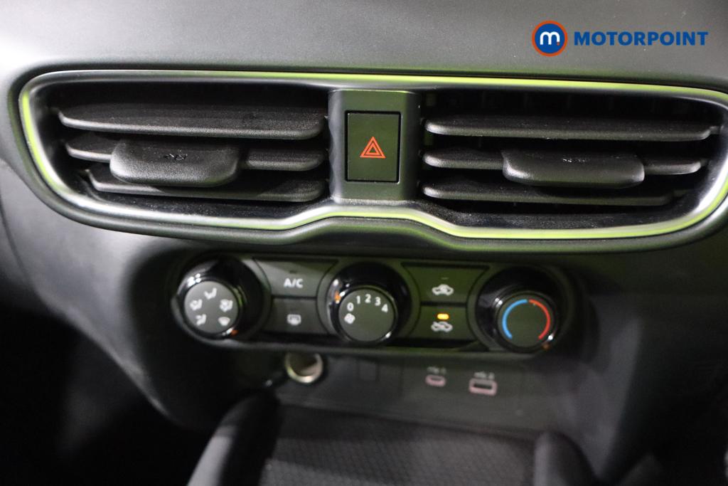 Nissan Juke Acenta Premium Automatic Petrol SUV - Stock Number (1606648) - 10th supplementary image