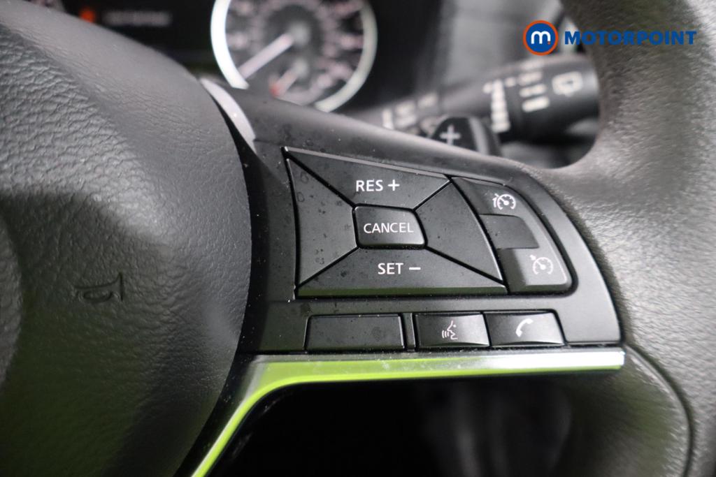 Nissan Juke Acenta Premium Automatic Petrol SUV - Stock Number (1606648) - 13th supplementary image