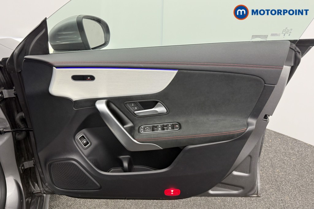 Mercedes-Benz CLA Amg Line Automatic Petrol Plug-In Hybrid Estate - Stock Number (1606652) - 17th supplementary image