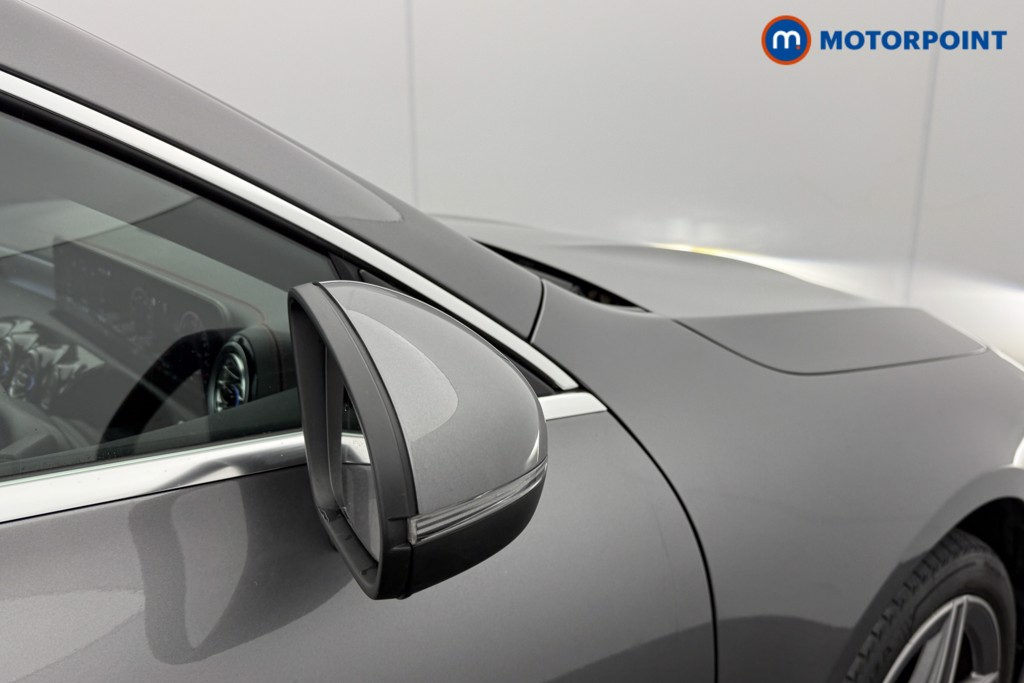 Mercedes-Benz CLA Amg Line Automatic Petrol Plug-In Hybrid Estate - Stock Number (1606652) - 18th supplementary image