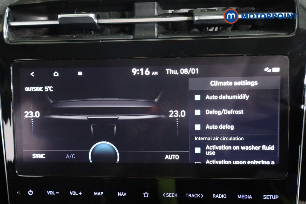 Hyundai Tucson Se Connect Manual Petrol SUV - Stock Number (1606688) - 10th supplementary image