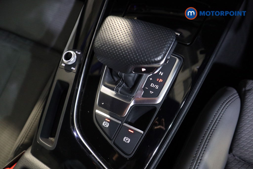 Audi A4 Black Edition Automatic Petrol Saloon - Stock Number (1606795) - 10th supplementary image