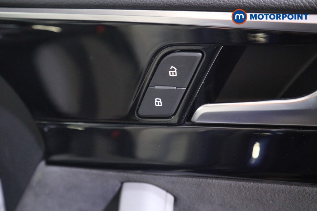 Audi A4 Black Edition Automatic Petrol Saloon - Stock Number (1606795) - 14th supplementary image