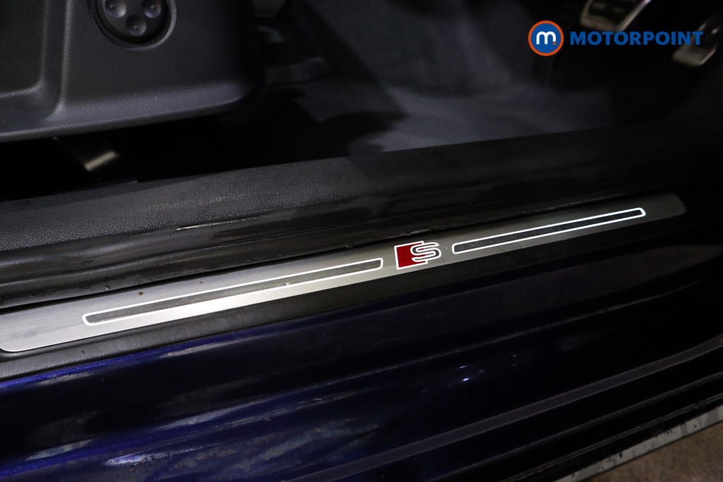 Audi A4 Black Edition Automatic Petrol Saloon - Stock Number (1606795) - 15th supplementary image