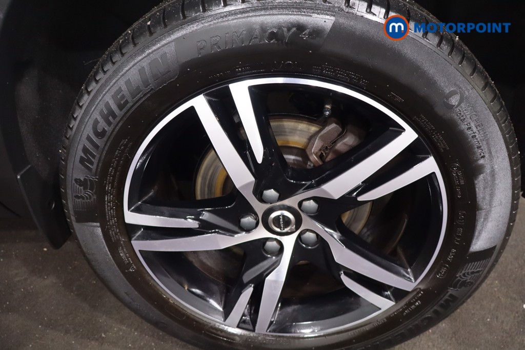 Volvo Xc40 Plus Automatic Petrol SUV - Stock Number (1606866) - 12th supplementary image