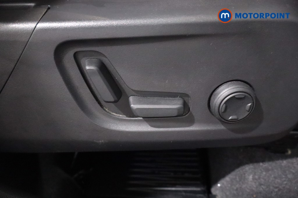 Volvo Xc40 Plus Automatic Petrol SUV - Stock Number (1606866) - 23rd supplementary image