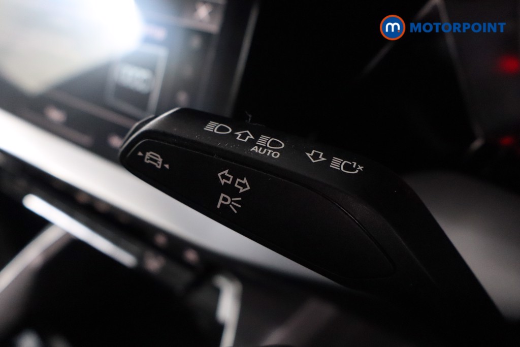 Audi A3 S Line Automatic Petrol Hatchback - Stock Number (1607027) - 14th supplementary image