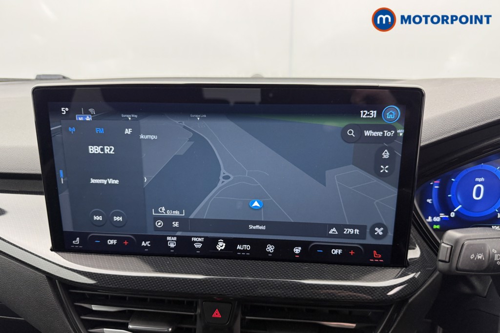 Ford Focus St-Line X Manual Petrol Hatchback - Stock Number (1607035) - 7th supplementary image