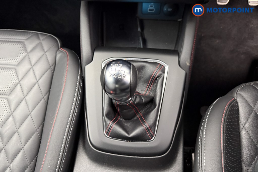 Ford Focus St-Line X Manual Petrol Hatchback - Stock Number (1607035) - 12th supplementary image