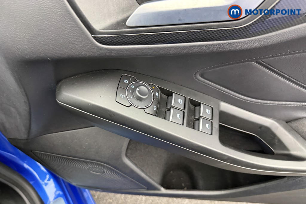 Ford Focus St-Line X Manual Petrol Hatchback - Stock Number (1607035) - 16th supplementary image