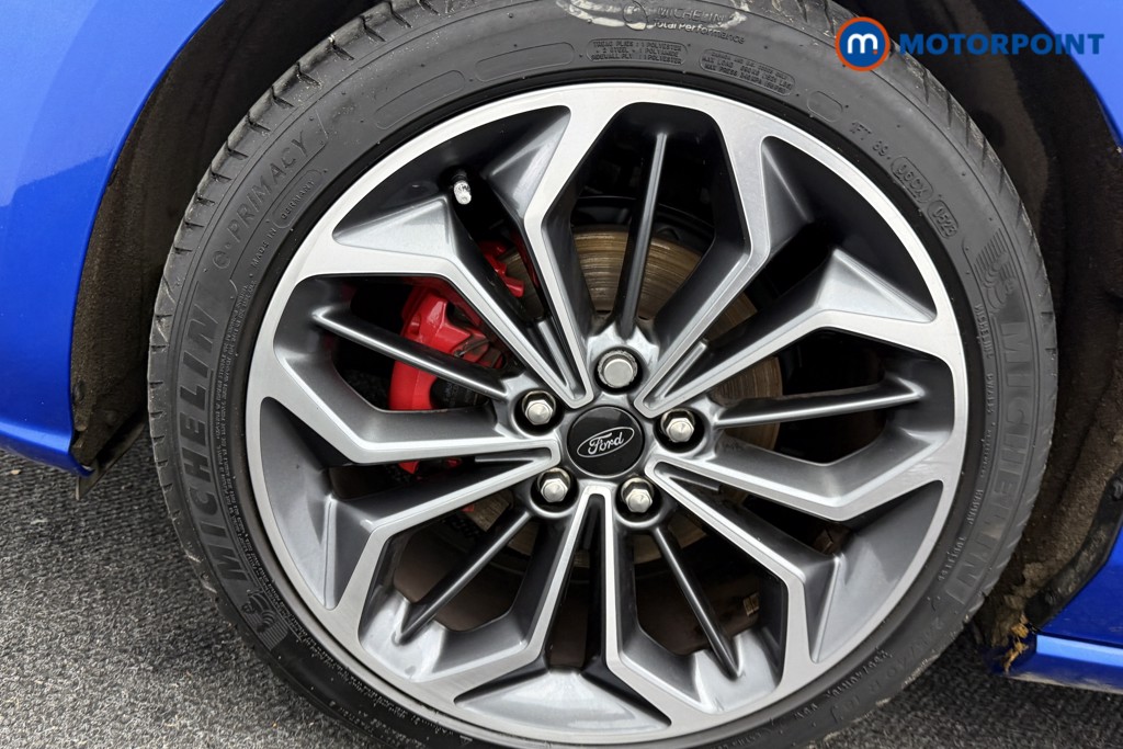Ford Focus St-Line X Manual Petrol Hatchback - Stock Number (1607035) - 29th supplementary image