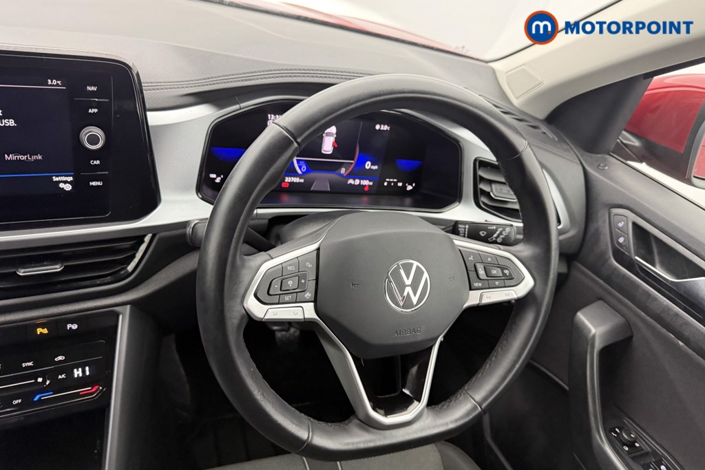 Volkswagen T-Roc Life Manual Petrol SUV - Stock Number (1607036) - 3rd supplementary image
