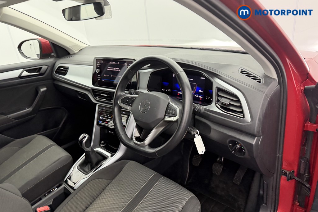 Volkswagen T-Roc Life Manual Petrol SUV - Stock Number (1607036) - 4th supplementary image