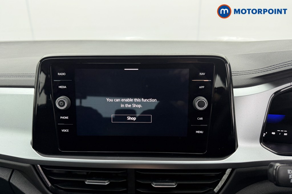 Volkswagen T-Roc Life Manual Petrol SUV - Stock Number (1607036) - 9th supplementary image