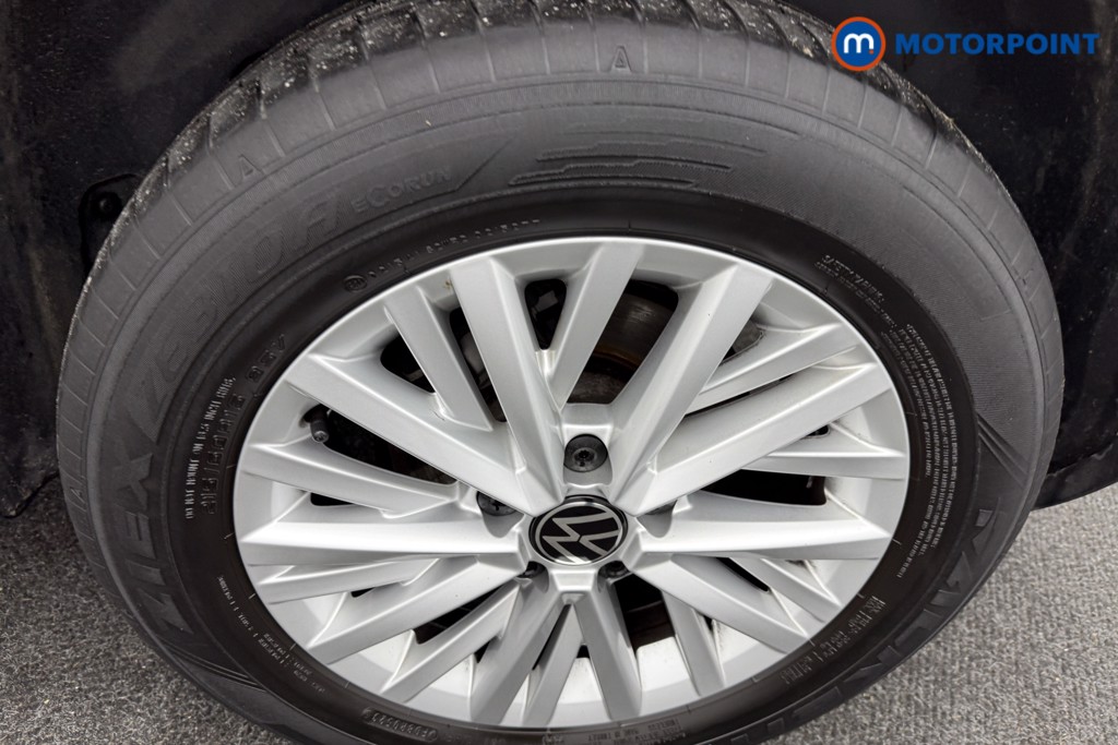 Volkswagen T-Roc Life Manual Petrol SUV - Stock Number (1607036) - 31st supplementary image