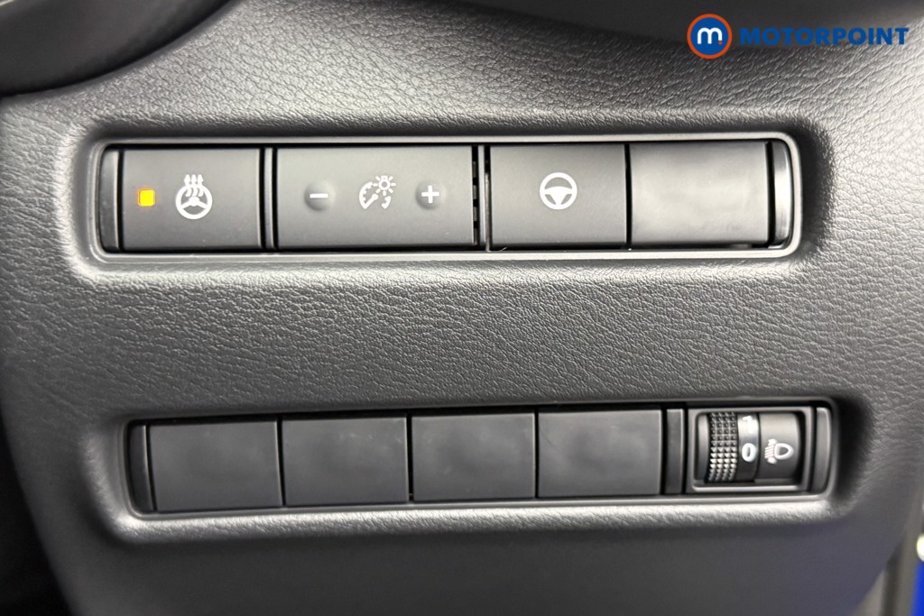 Nissan Juke Tekna Automatic Petrol-Electric Hybrid SUV - Stock Number (1607038) - 14th supplementary image