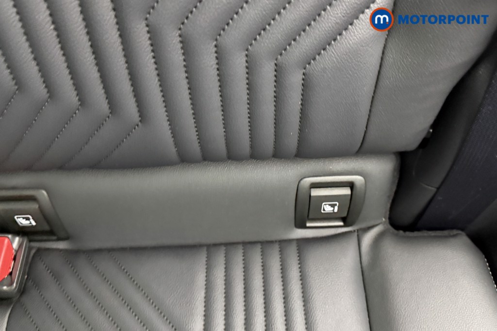 Nissan Juke Tekna Automatic Petrol-Electric Hybrid SUV - Stock Number (1607038) - 23rd supplementary image