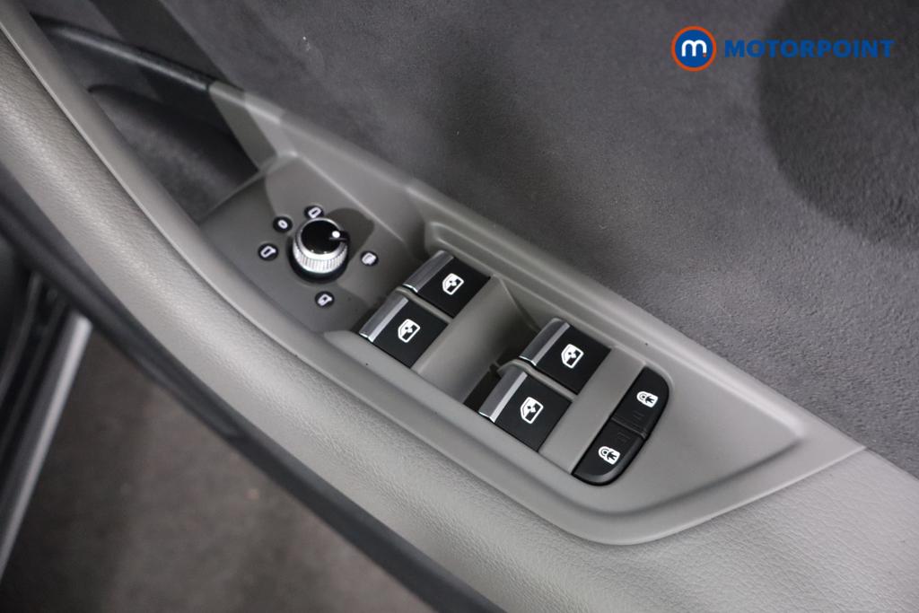 Audi A4 S Line Automatic Petrol Saloon - Stock Number (1607043) - 17th supplementary image