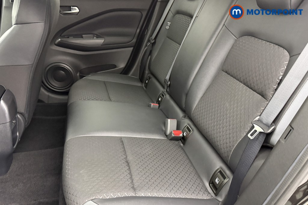 Nissan Juke N-Connecta Automatic Petrol-Electric Hybrid SUV - Stock Number (1607082) - 22nd supplementary image