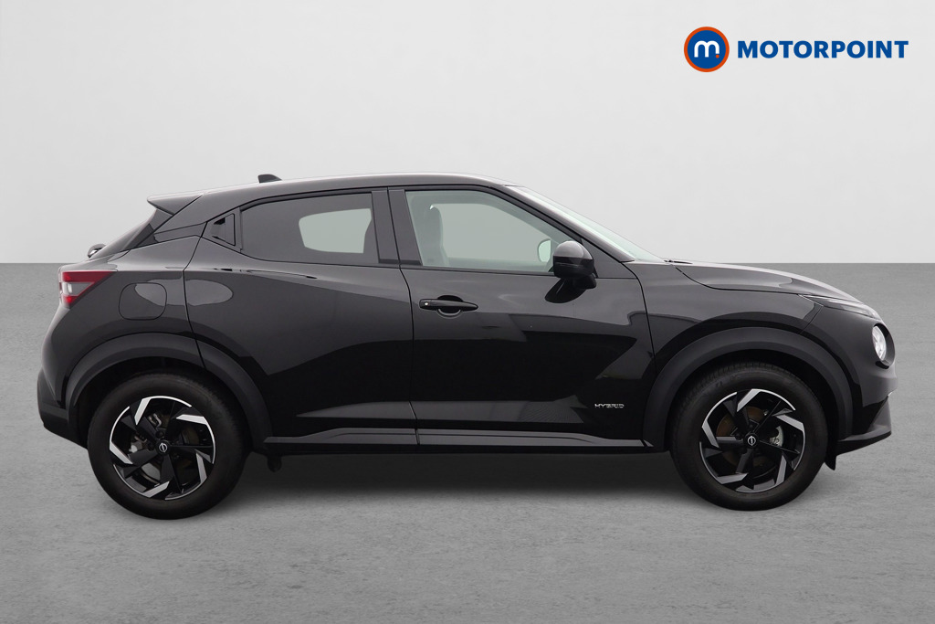 Nissan Juke N-Connecta Automatic Petrol-Electric Hybrid SUV - Stock Number (1607082) - Drivers side