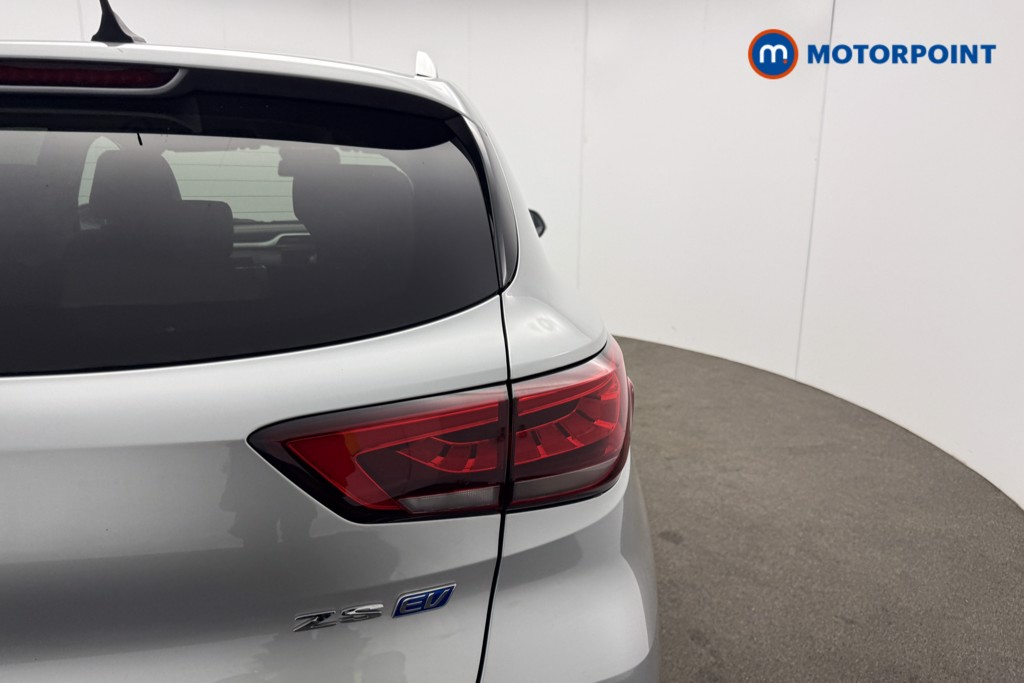 Mg Motor Uk ZS Trophy Connect Ev Automatic Electric SUV - Stock Number (1607155) - 11th supplementary image