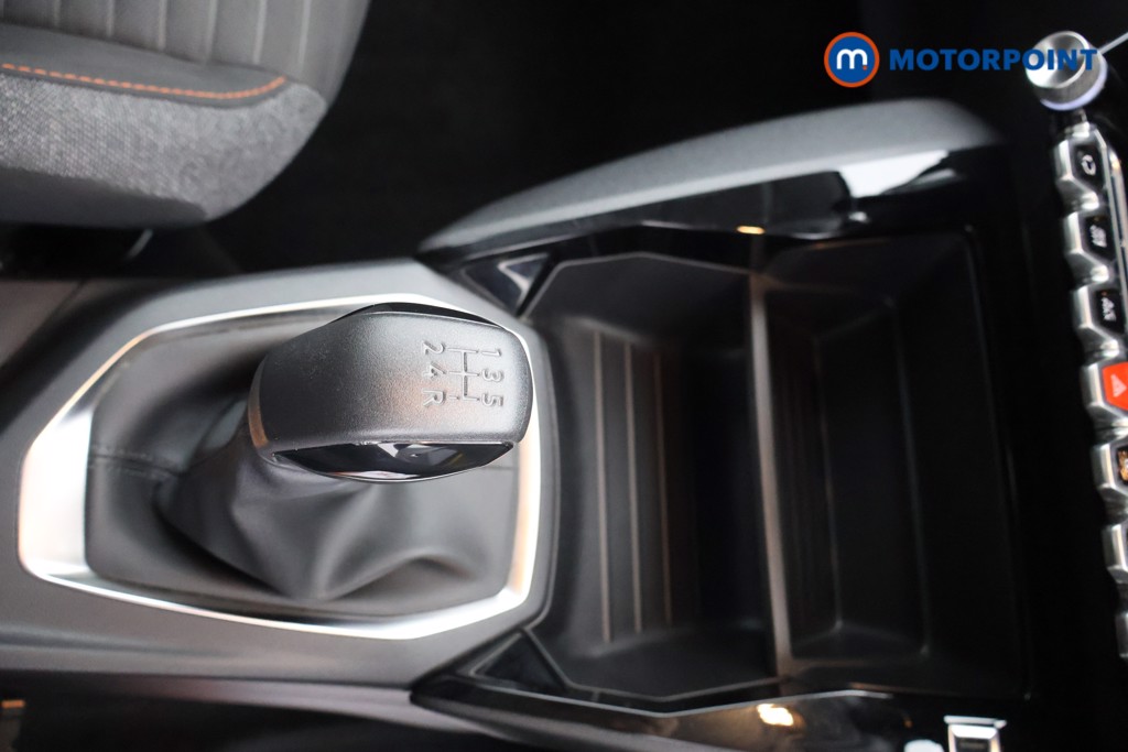 Peugeot 208 Active Manual Petrol Hatchback - Stock Number (1607162) - 9th supplementary image