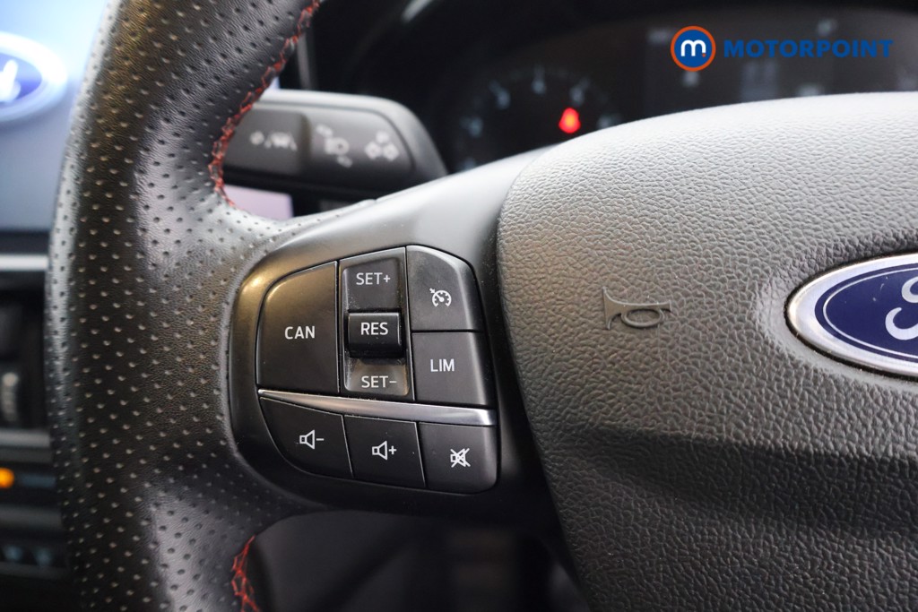 Ford Focus St-Line Edition Manual Petrol Hatchback - Stock Number (1607165) - 2nd supplementary image