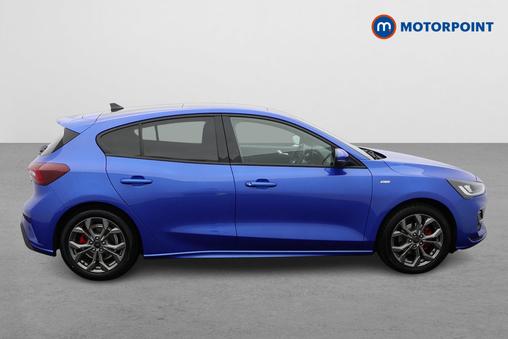 Ford Focus St-Line Edition Manual Petrol Hatchback - Stock Number (1607165) - Drivers side
