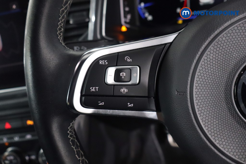 Volkswagen T-Roc R-Line Manual Petrol SUV - Stock Number (1607172) - 7th supplementary image