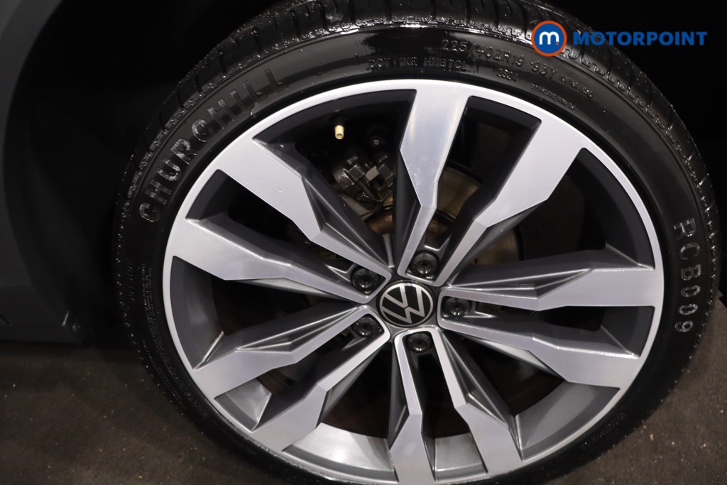 Volkswagen T-Roc R-Line Manual Petrol SUV - Stock Number (1607172) - 12th supplementary image