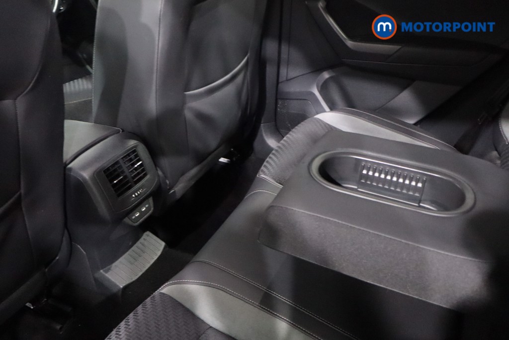 Volkswagen T-Roc R-Line Manual Petrol SUV - Stock Number (1607172) - 29th supplementary image