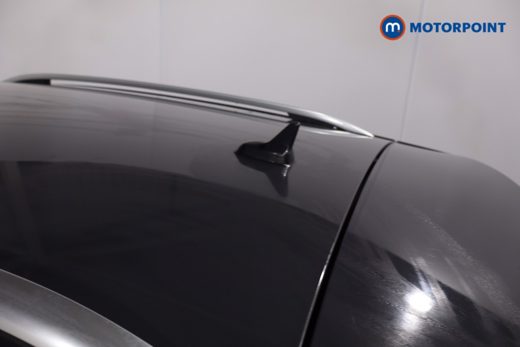 Volkswagen T-Roc R-Line Manual Petrol SUV - Stock Number (1607172) - 35th supplementary image