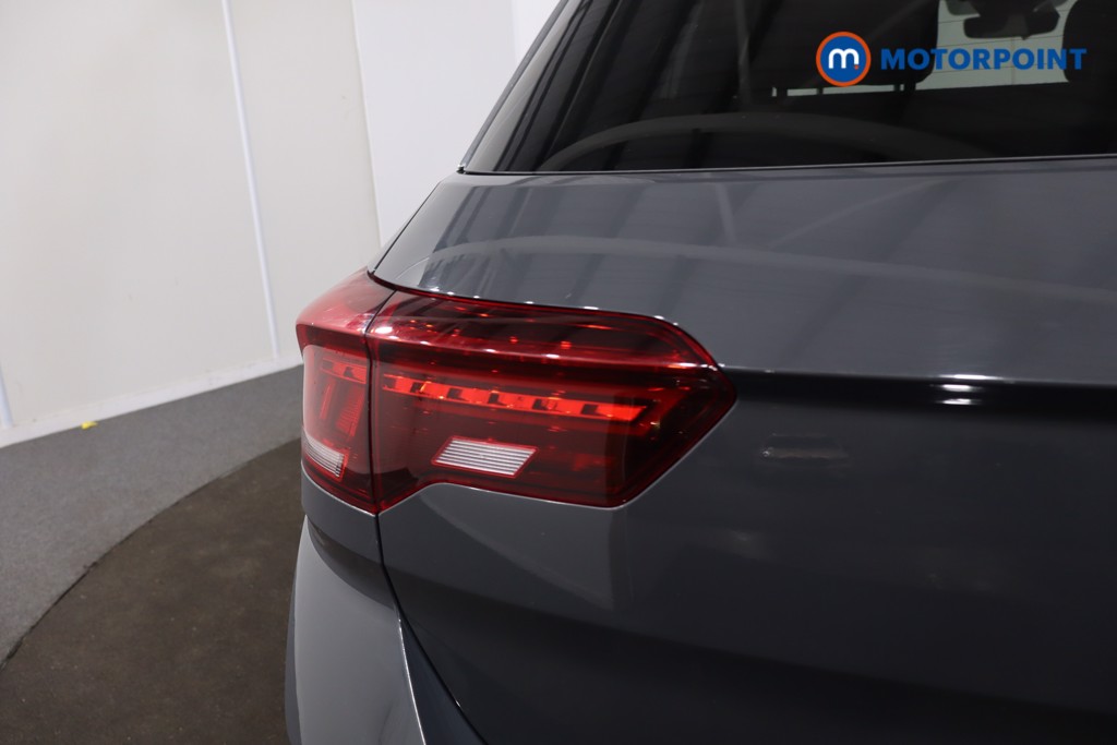 Volkswagen T-Roc R-Line Manual Petrol SUV - Stock Number (1607172) - 38th supplementary image