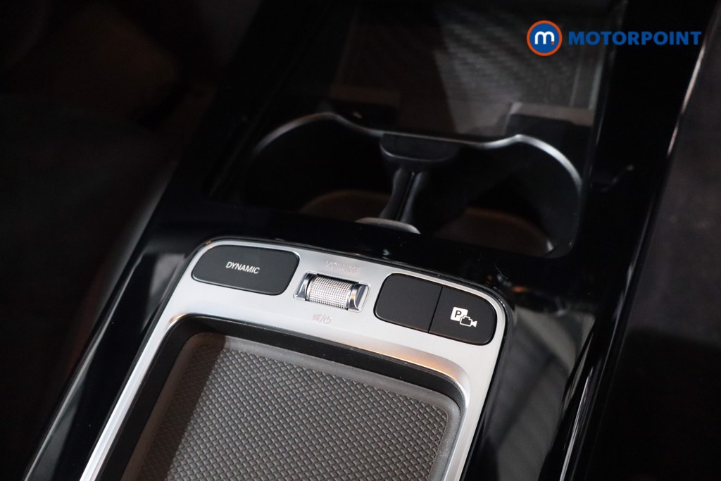 Mercedes-Benz A Class Amg Line Automatic Petrol Hatchback - Stock Number (1607285) - 22nd supplementary image