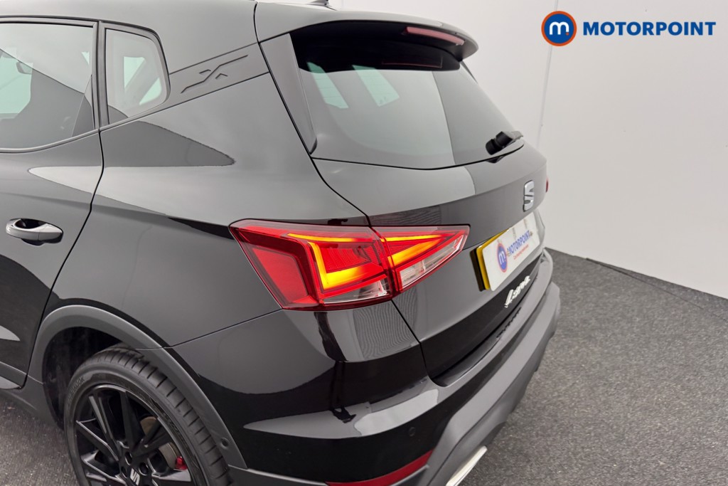Seat Arona Fr Black Edition Automatic Petrol SUV - Stock Number (1607335) - 26th supplementary image