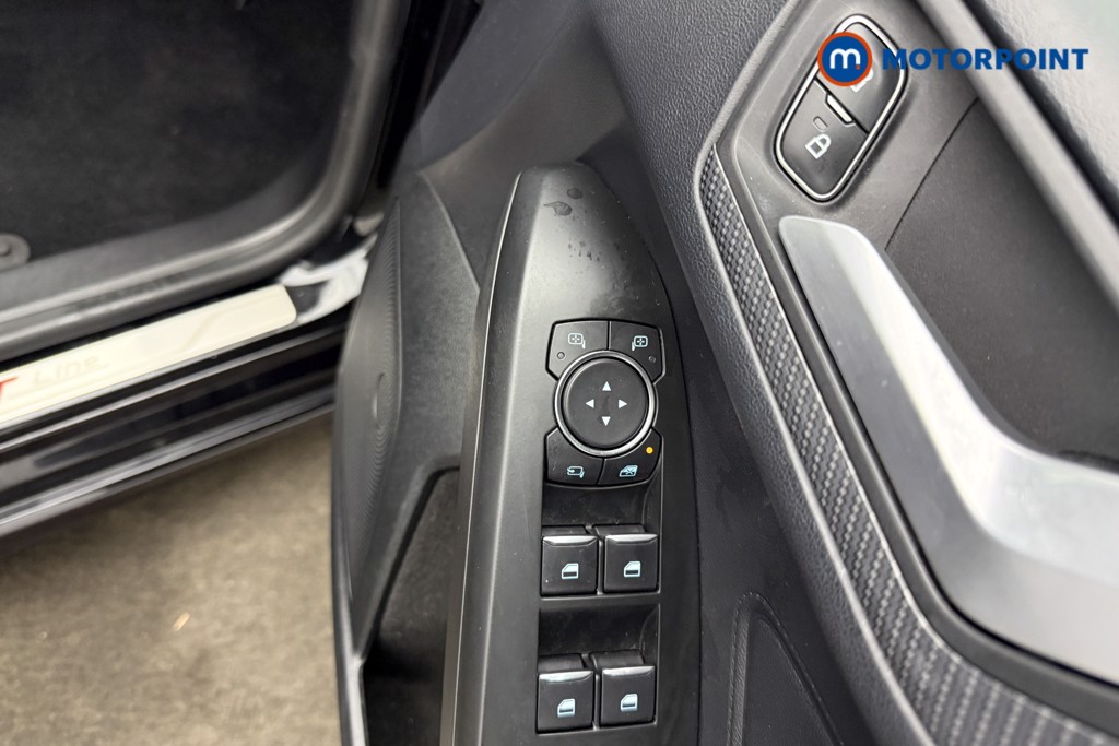 Ford Focus St-Line X Automatic Diesel Hatchback - Stock Number (1586353) - 16th supplementary image