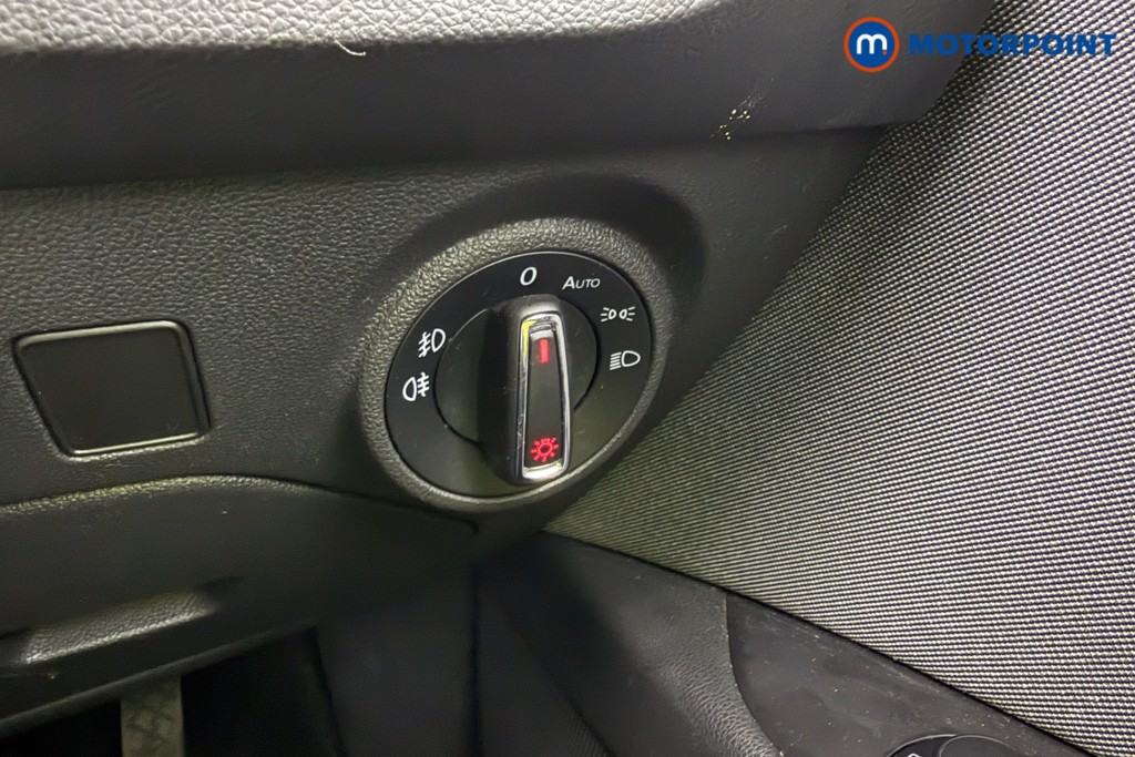 Seat Leon Se Dynamic Manual Petrol Estate - Stock Number (1587852) - 16th supplementary image