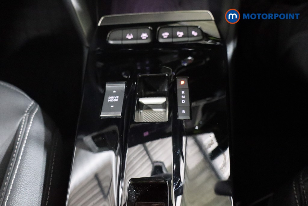 Vauxhall Mokka Ultimate Automatic Electric SUV - Stock Number (1588702) - 9th supplementary image