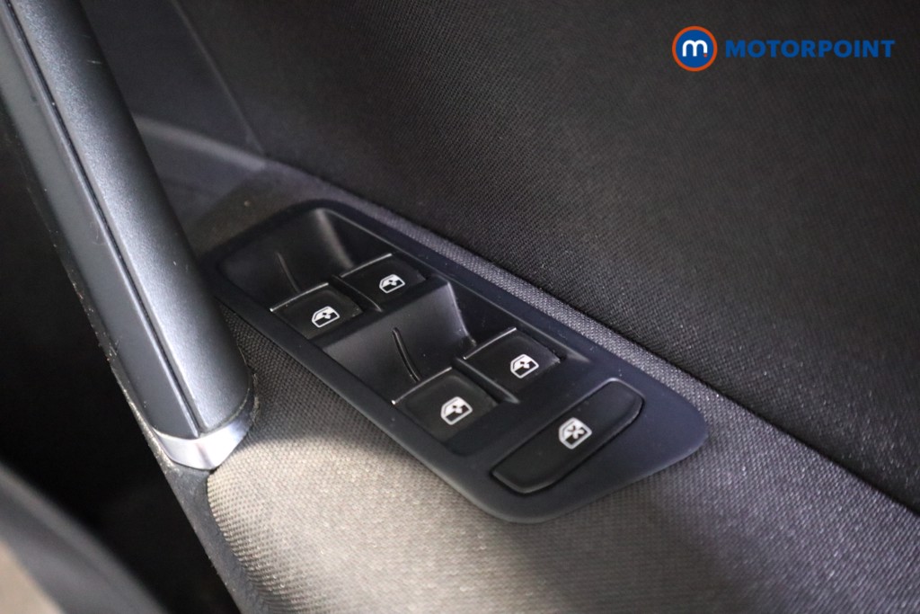 Volkswagen Golf GT Automatic Petrol Hatchback - Stock Number (1595961) - 12th supplementary image