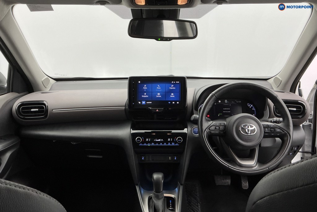 Toyota Yaris Cross Excel Automatic Petrol-Electric Hybrid Estate - Stock Number (1599886) - 13th supplementary image