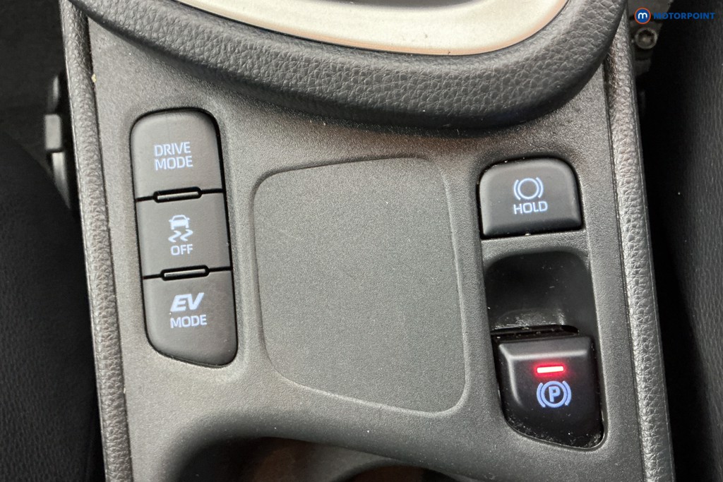 Toyota Yaris Cross Excel Automatic Petrol-Electric Hybrid Estate - Stock Number (1599886) - 16th supplementary image