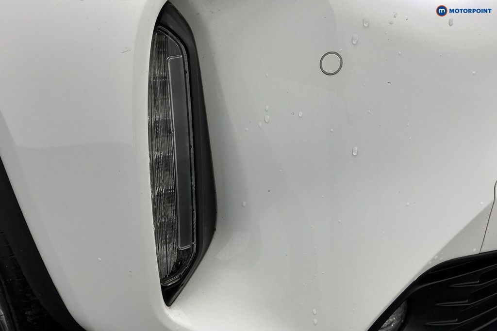 Toyota Yaris Cross Excel Automatic Petrol-Electric Hybrid Estate - Stock Number (1599886) - 32nd supplementary image