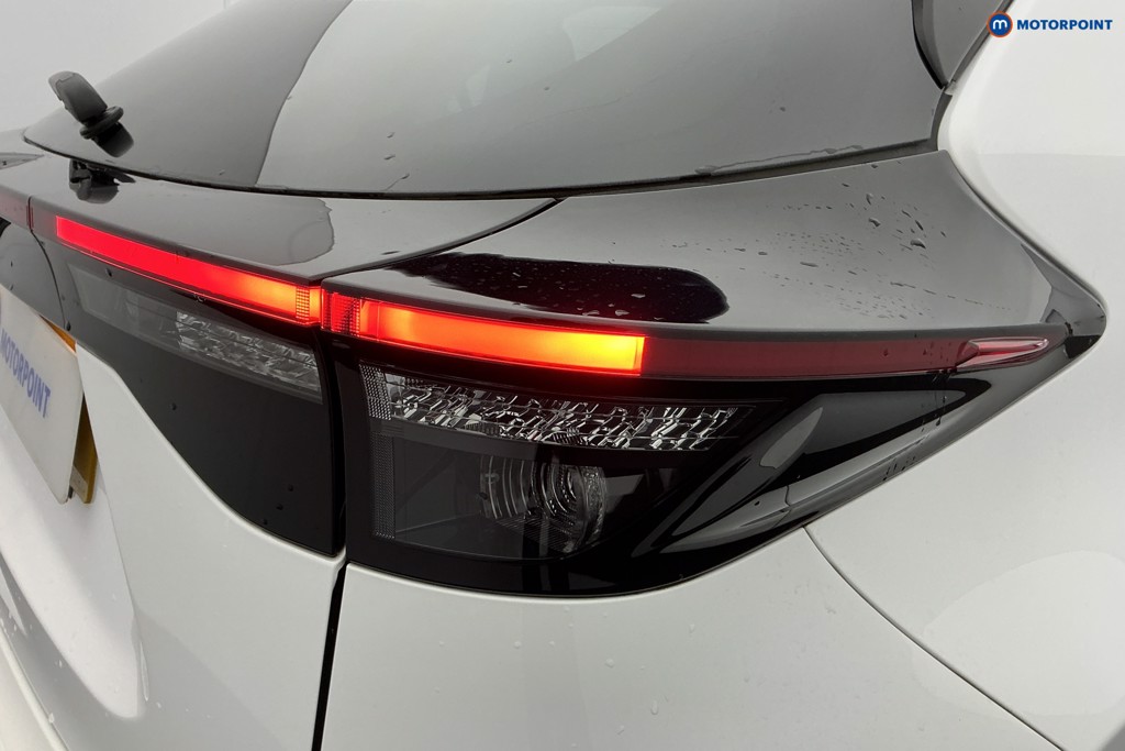 Toyota Yaris Cross Excel Automatic Petrol-Electric Hybrid Estate - Stock Number (1599886) - 35th supplementary image