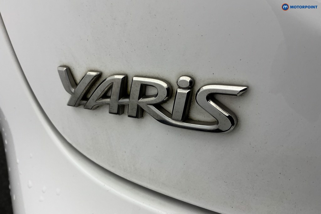 Toyota Yaris Cross Excel Automatic Petrol-Electric Hybrid Estate - Stock Number (1599886) - 37th supplementary image