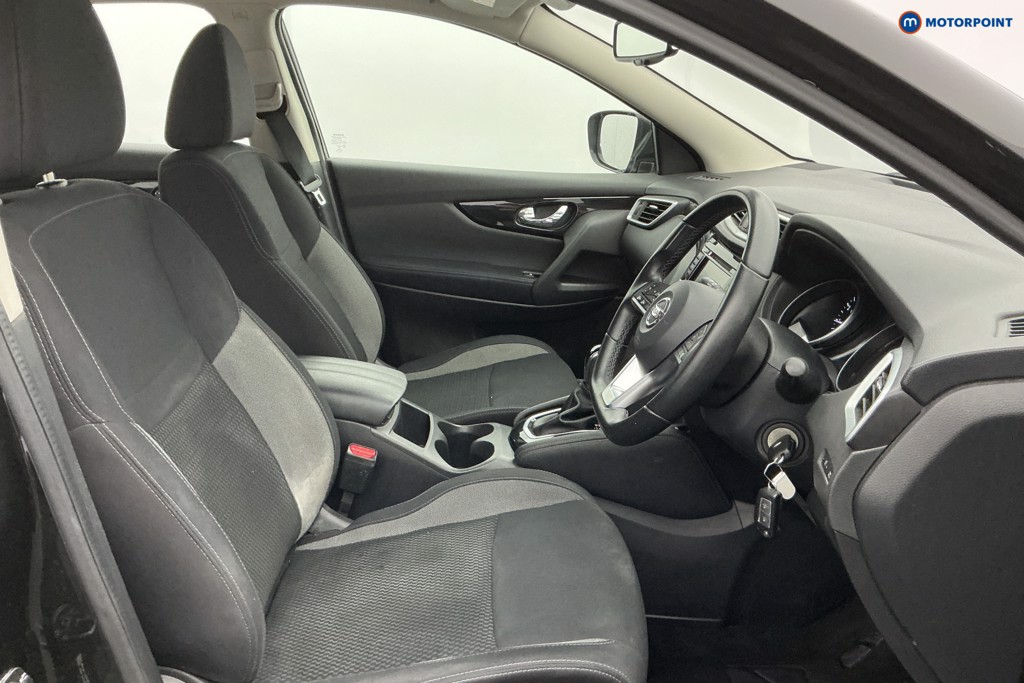Nissan Qashqai Acenta Premium Automatic Petrol SUV - Stock Number (1600275) - 5th supplementary image