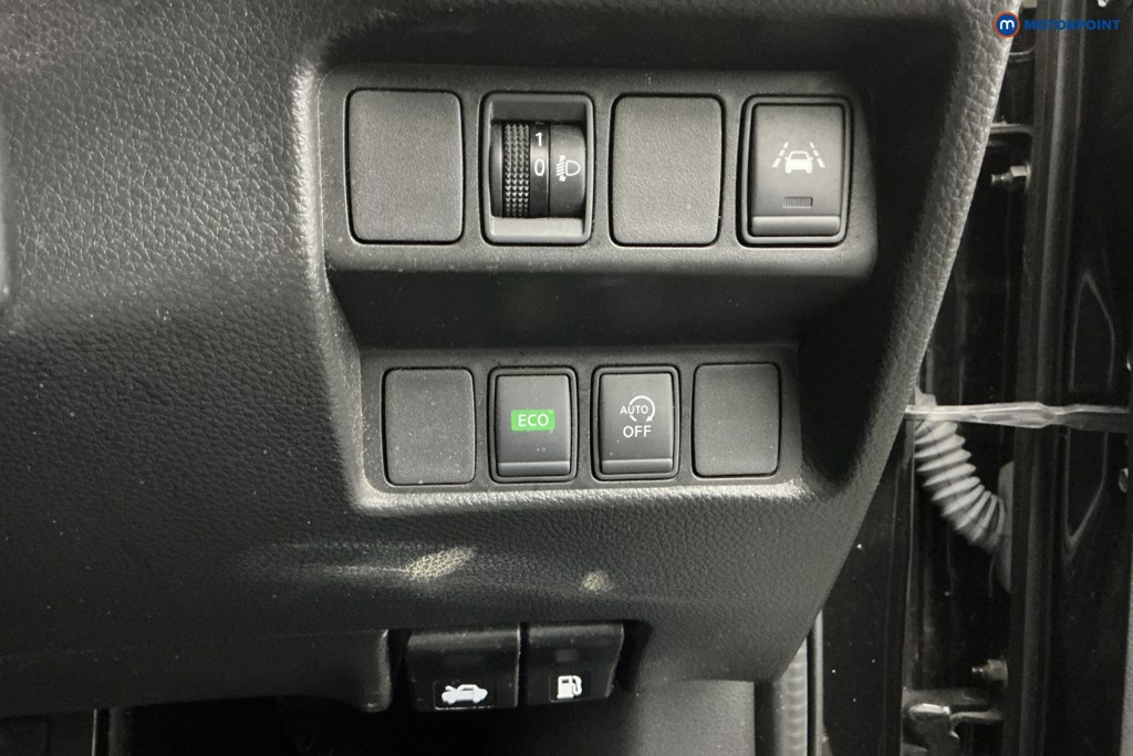 Nissan Qashqai Acenta Premium Automatic Petrol SUV - Stock Number (1600275) - 21st supplementary image