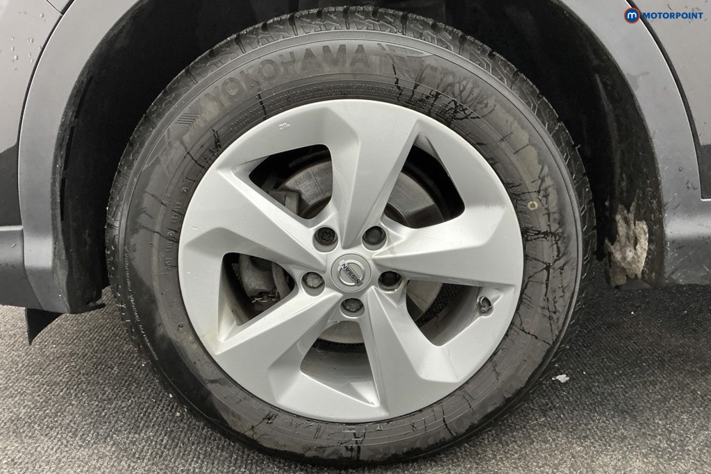 Nissan Qashqai Acenta Premium Automatic Petrol SUV - Stock Number (1600275) - 33rd supplementary image